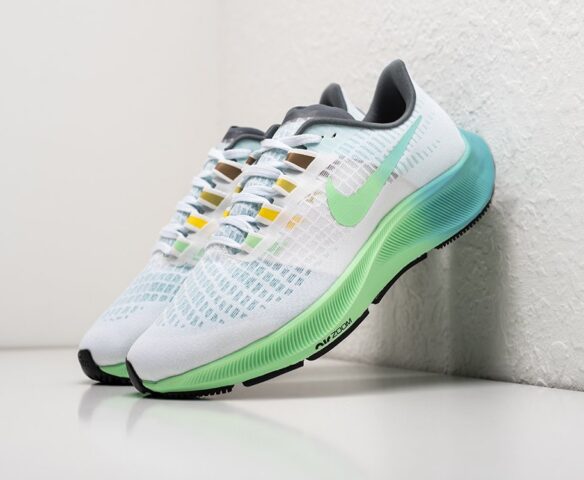Nike Air Zoom Pegasus 37 white textile